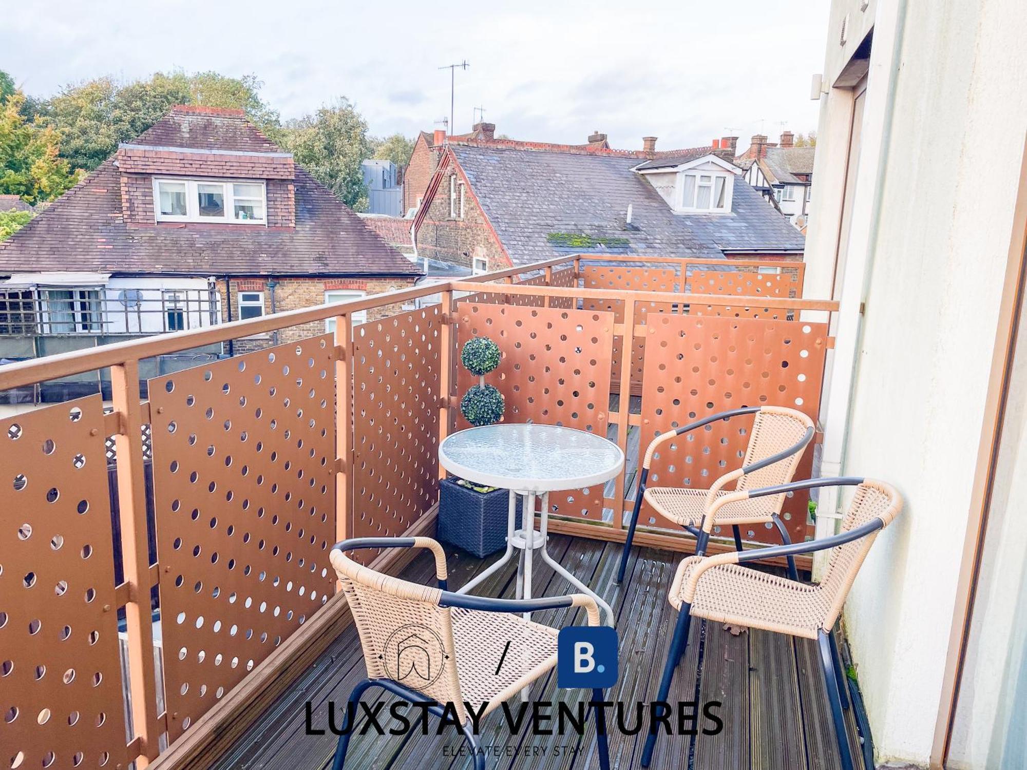Ideal Family & Business Stay! 2 Min To Station, 10 Min To Harry Potter, 30 Min To London Euston & Free Parking! Watford  Exterior foto